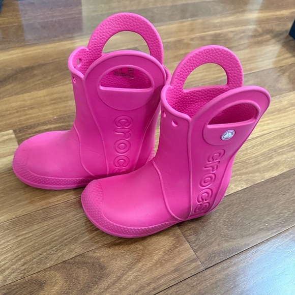 CROCS Kids Vibrant Pink Rain Boots - Picture 2 of 8